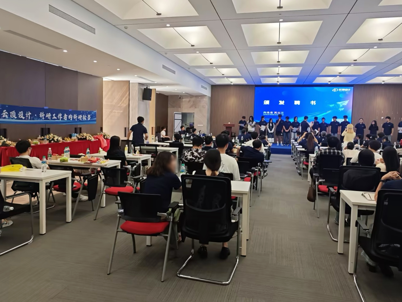 云顶设计 · 科研工作者的科研故事